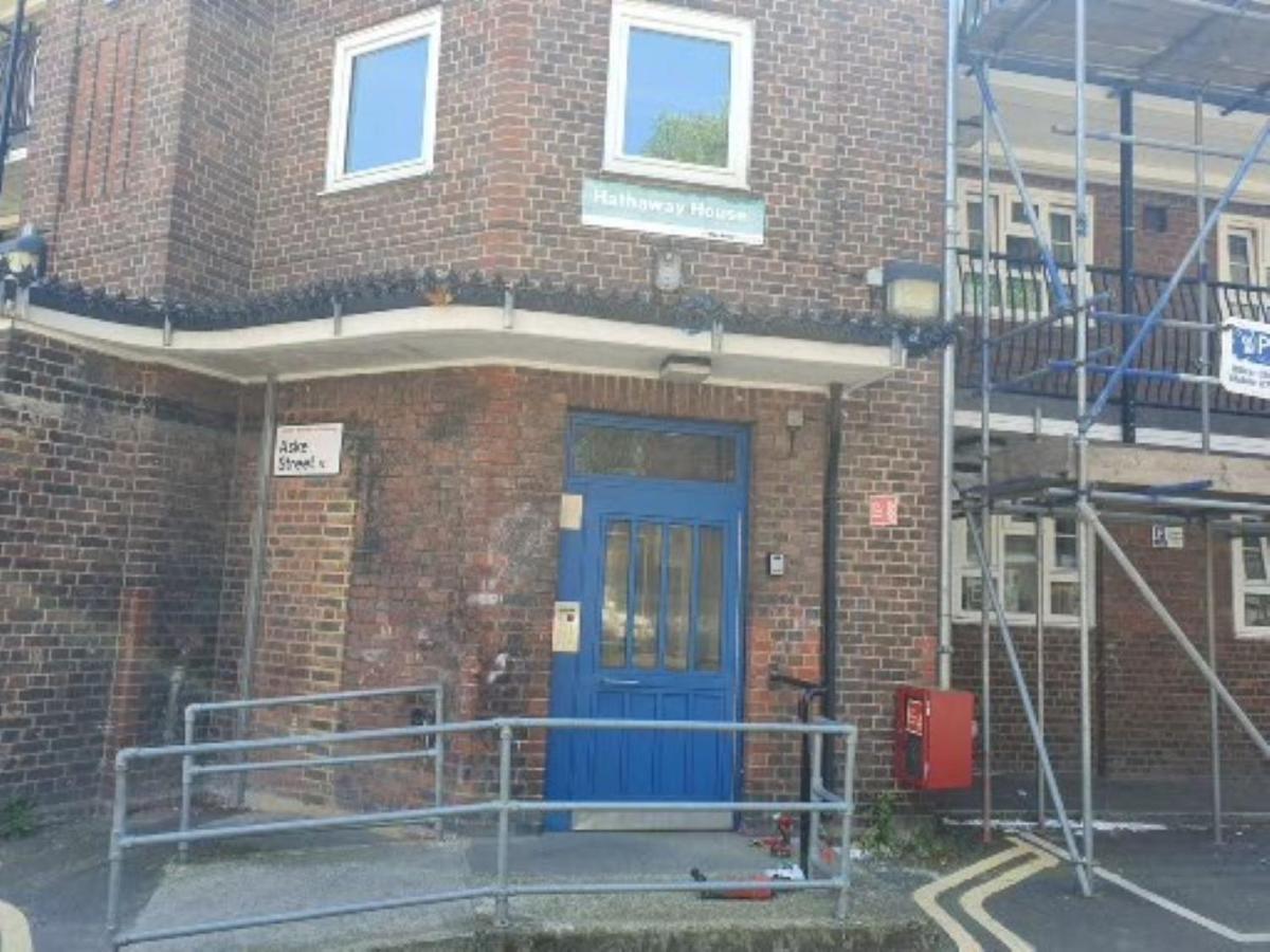 Stylish & Cozy 2-Bedroom Flat In Hoxton & Shoreditch London Exteriör bild